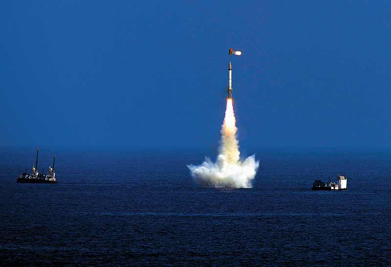 slbm_missile_20130211.jpg