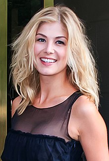 220px-RosamundPike10TIFF.jpg