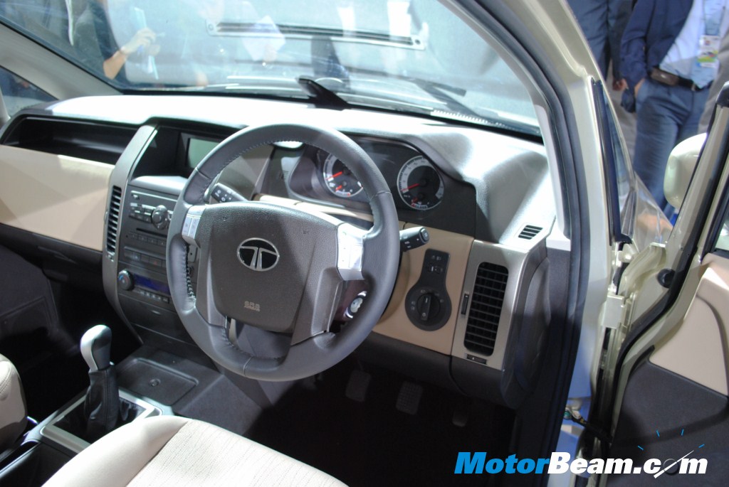 Tata_Aria_Interior.jpg