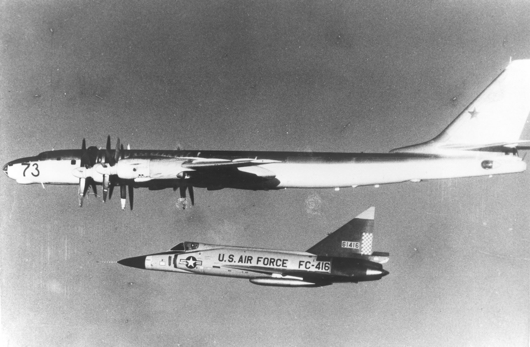 F-102A_57th_FIS_intercepting_Bear_1.jpg