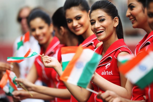 Indian-GP-Grid-Girls-11.jpg