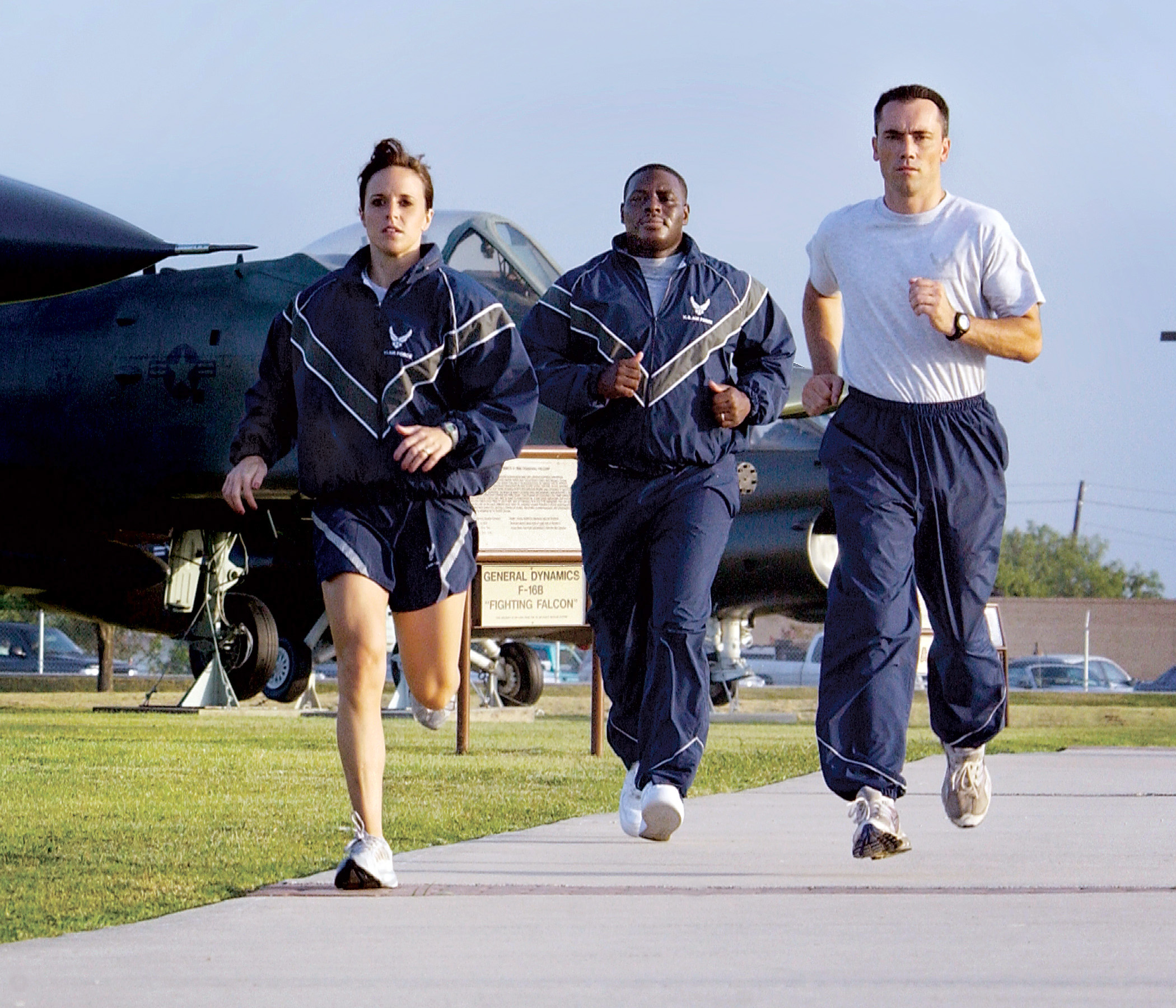 USAF_PT_Uniform.jpg