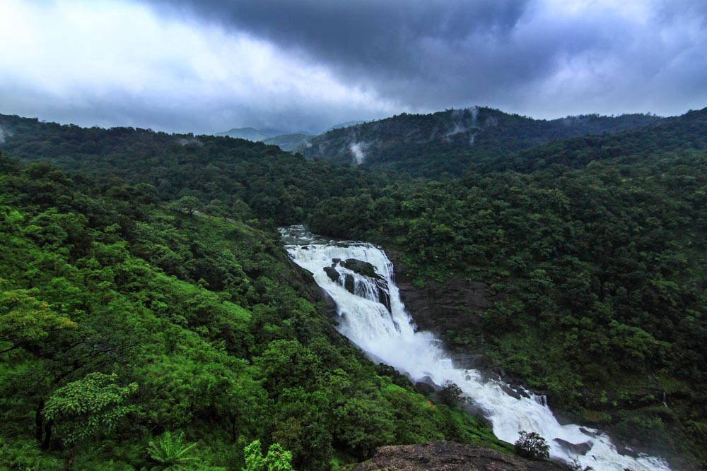 1445085300_coorg_mallali_falls_zps0271e207.jpg