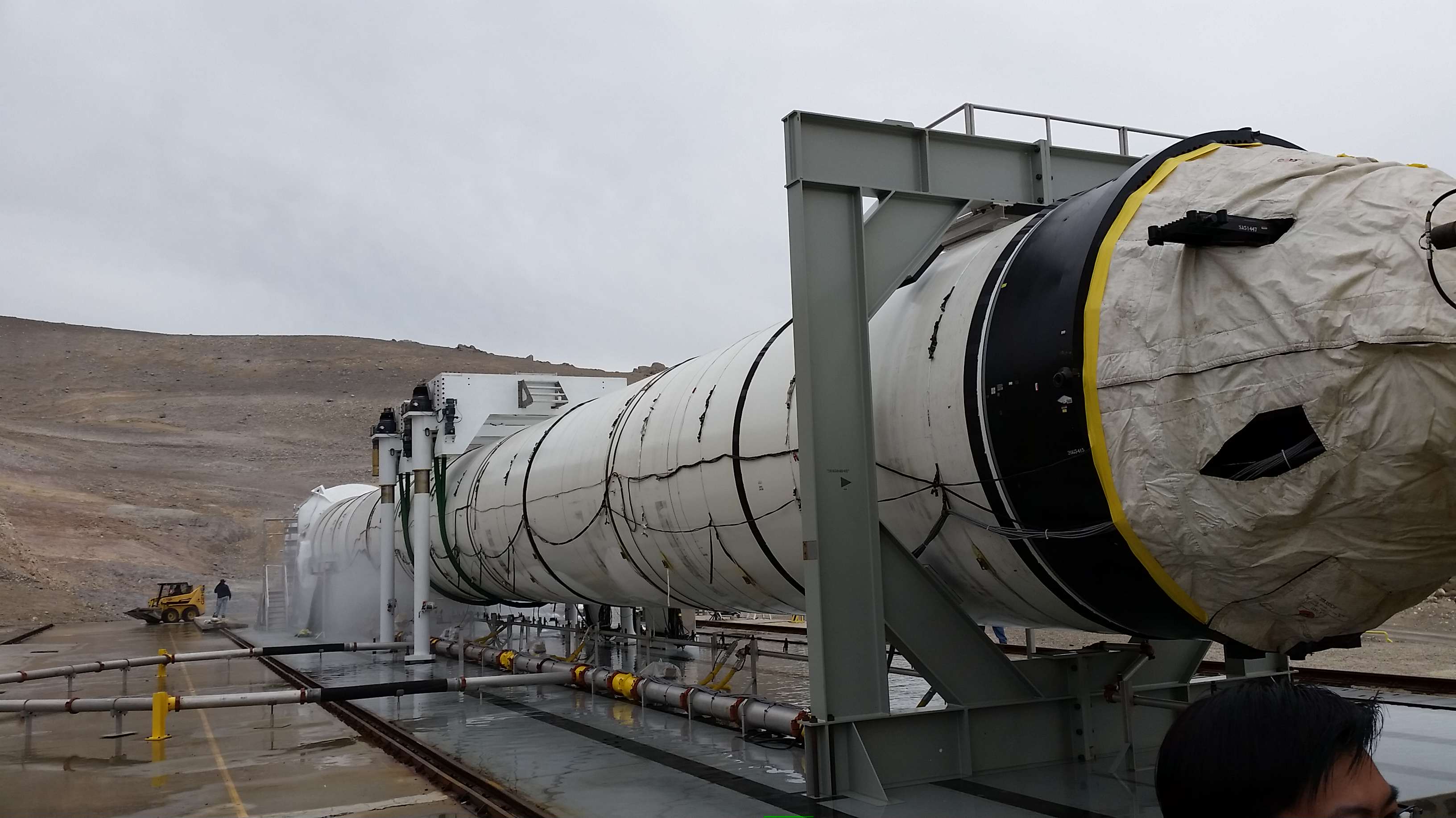 SLS-booster.jpg