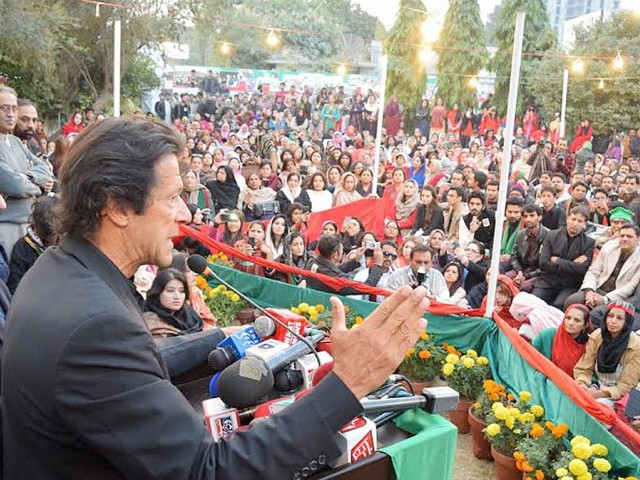 806281-ptiimrankhanlahorephotonni-1418489311-709-640x480.jpg