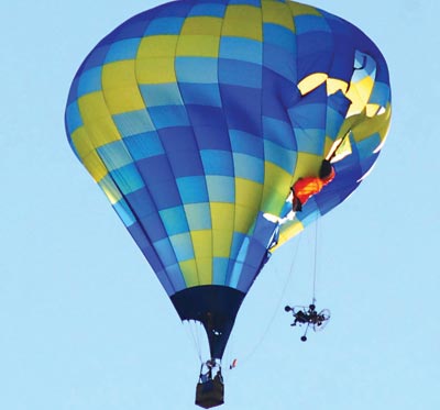 balloon-paraglider.jpg