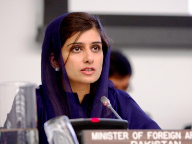 305980-HinaRabbaniKharPID-1324008255-328-640x480.jpg