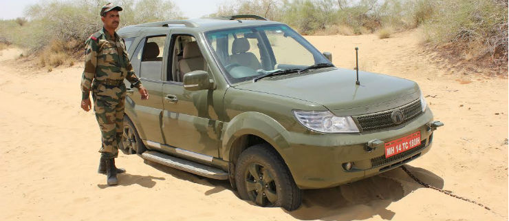 Tata-Safari-Army.jpg