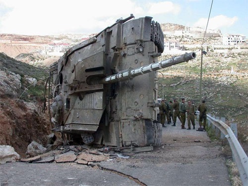 merkava_destroyed_by_hezbullah.jpg