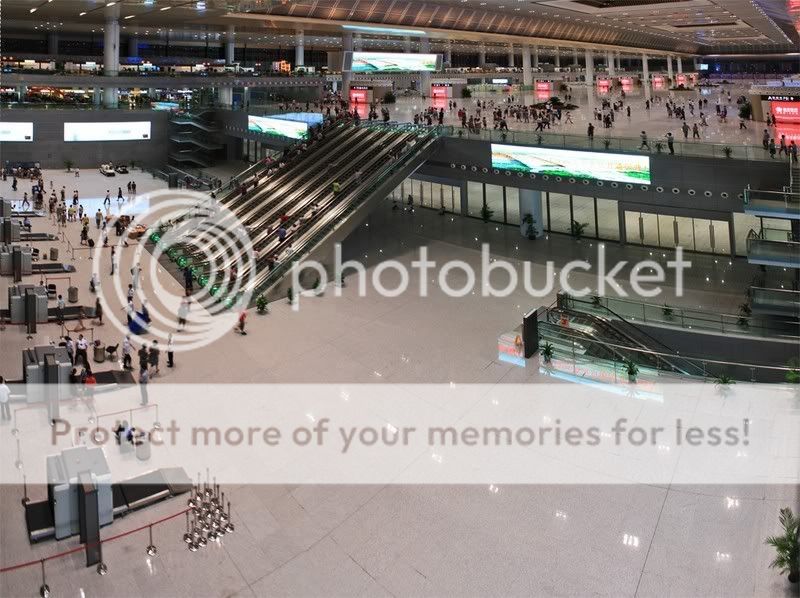 NanjingSouthRailwayStationChina11.jpg