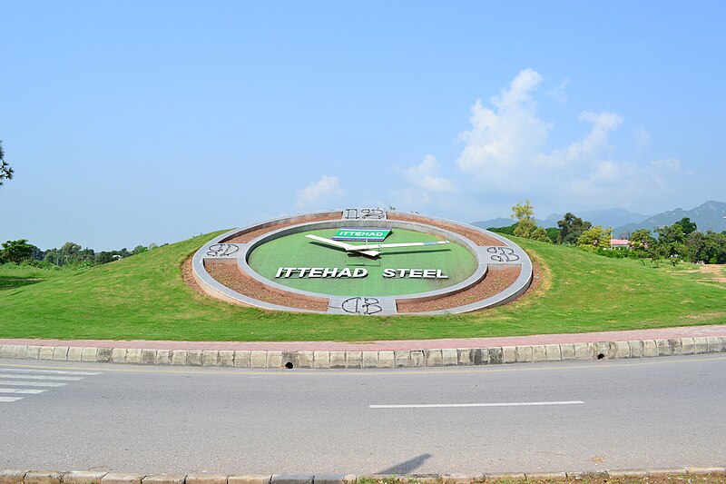 800px-Islamabad_Clock.JPG