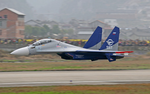 Su-27-Flanker-1.jpg