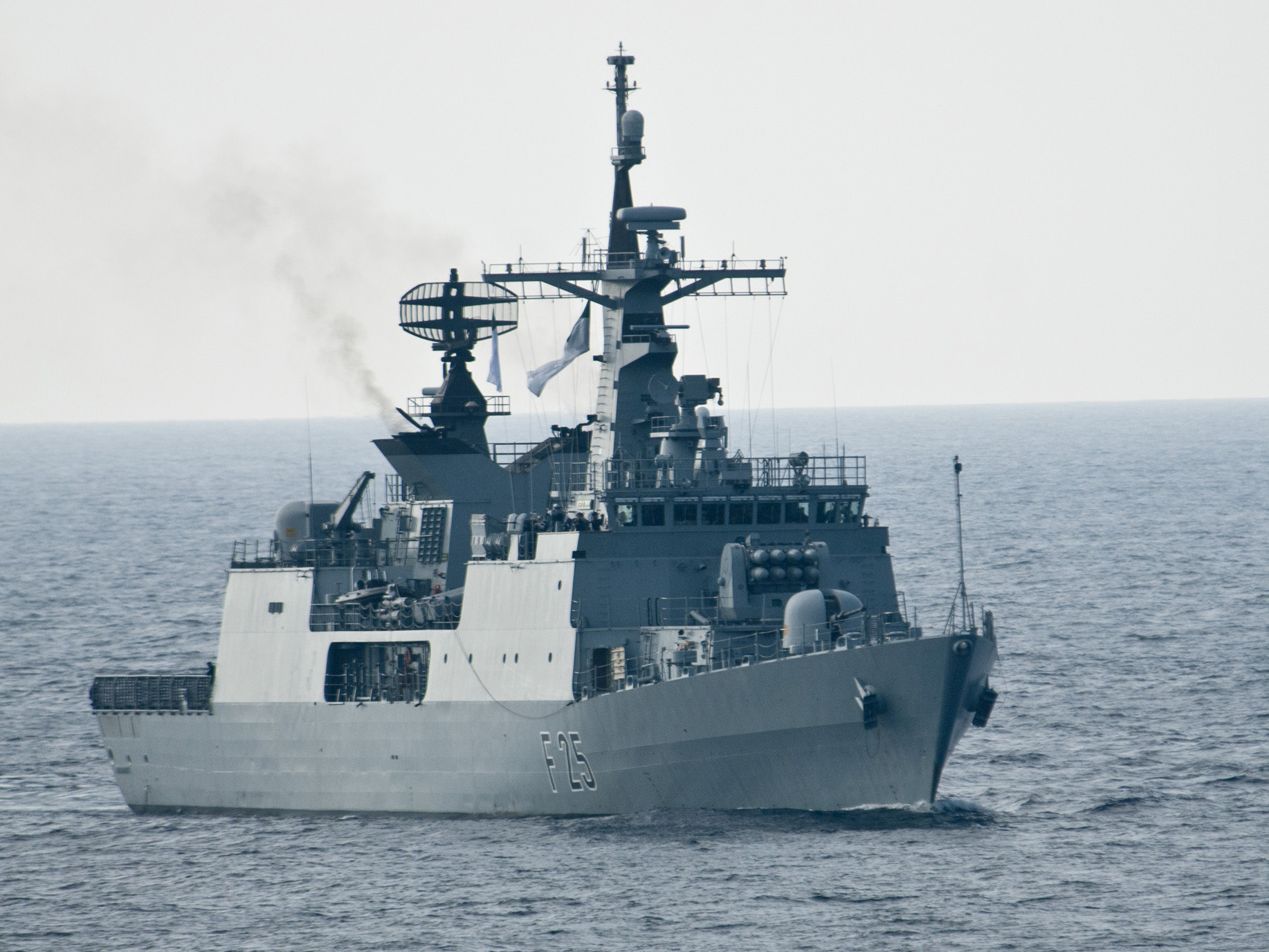 Bangladesh_Navy_Ship_Bangabandhu_(F-25).jpg