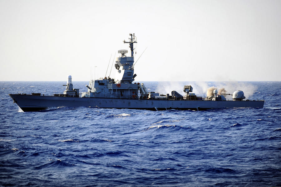 idf_missile_ship_saar_4_5_by_guy191184-d5kjjlj.jpg