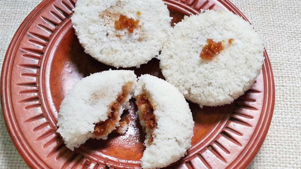 Bhapa-Pitha-Bangladeshi-Food.jpg