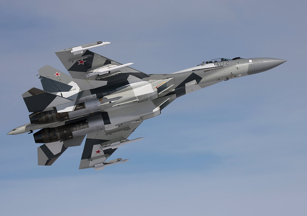 AIR_SU-35_Armed_AAMs_Test_Flight_lg.jpg