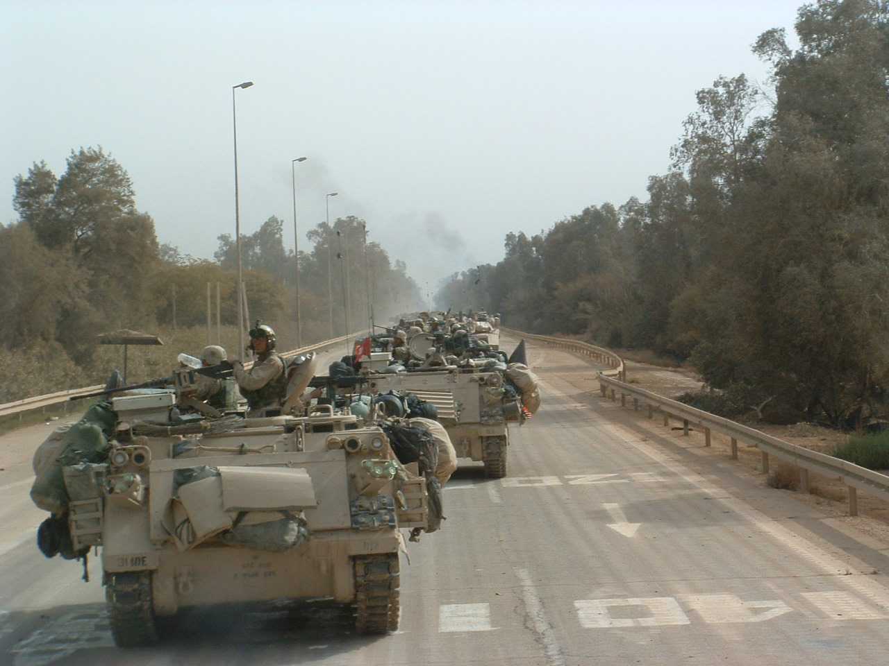 m113a2esvspassingthruhighway8.jpg