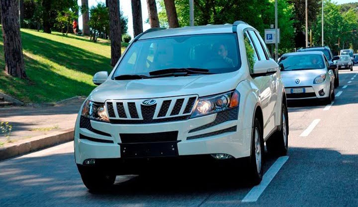 Mahindra-XUV500-In-Italy-2.jpg