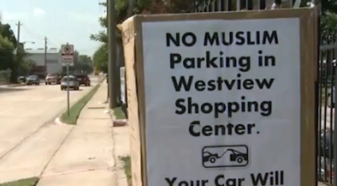 muslim-parking_660_081013082344.jpg