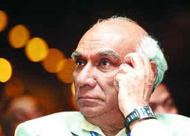 yashchopra4.jpg