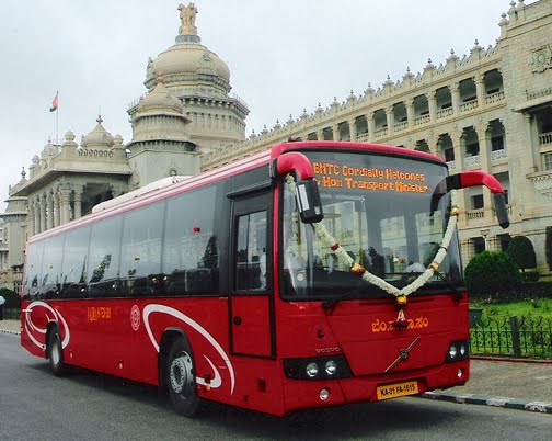 bmtc_bus_vajra_big.jpg