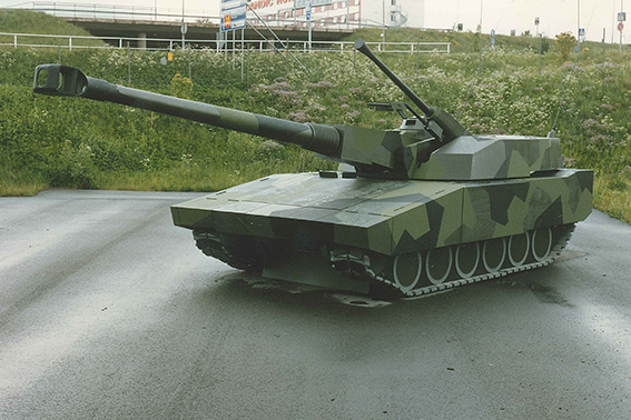 strv2000-attrapp-1.jpg