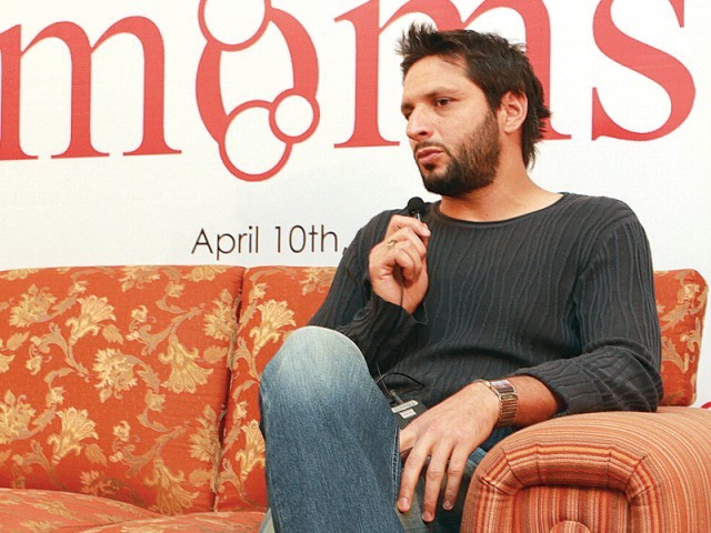 Shahid-Afridi02-PHOTO-PR-640x480.jpg