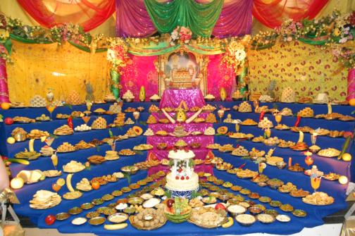 2.smvs_swaminarayan_annakut_london_2008.jpg