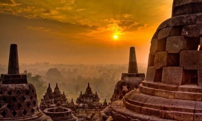 Candi-Borobudur.jpg