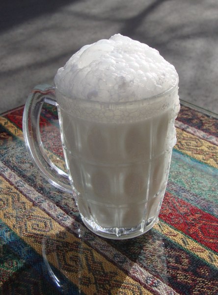 444px-Fresh_ayran.jpg