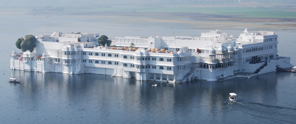 lake-palace-udaipur1.jpg