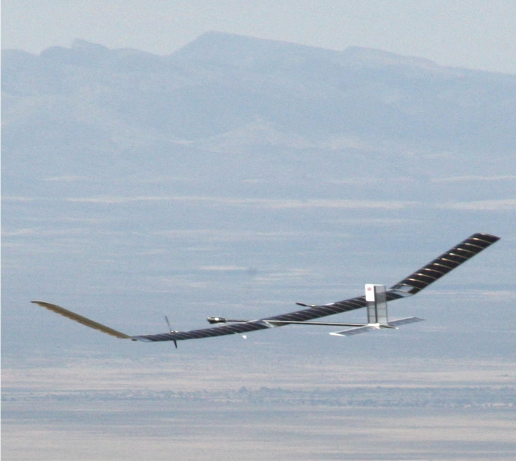 AIR_UAV_Zephyr_Flight_lg.jpg