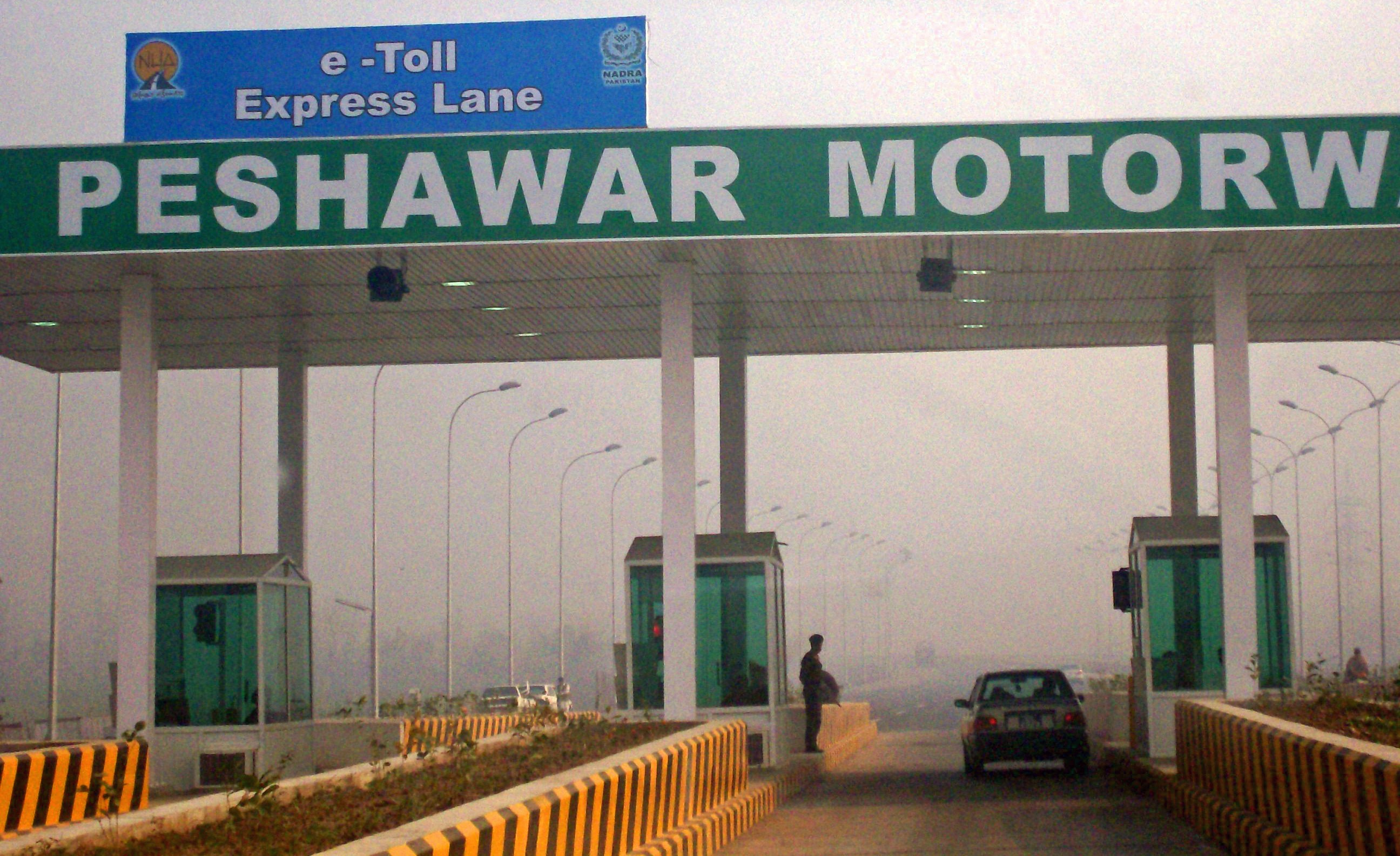 peshawar-motorway-toll-plaza2.jpg