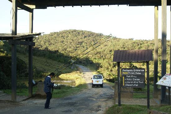 entry-to-horton-plains.jpg