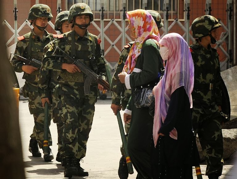 uighur+women.jpg