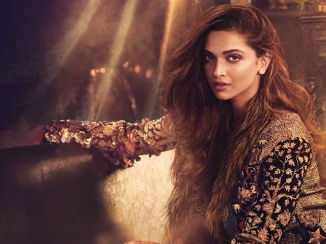 1678356-deepika_filmworld_cover-1522937027-778-640x480.jpg