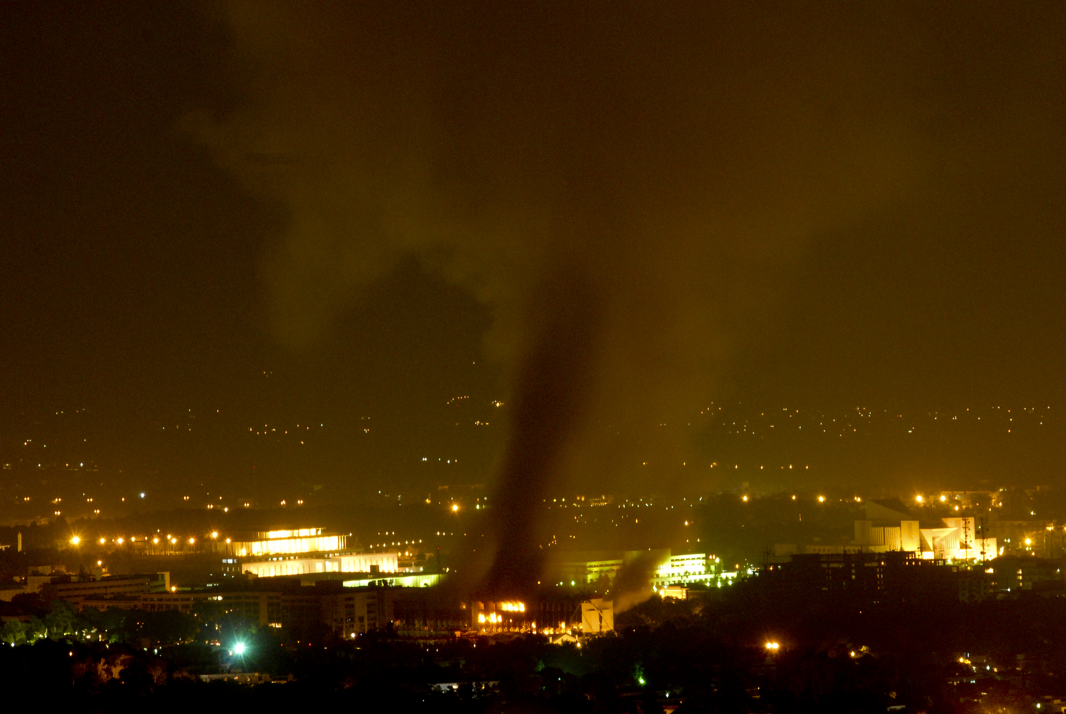 Marriot_Hotel_Islamabad_Pakistan_bombing.jpg