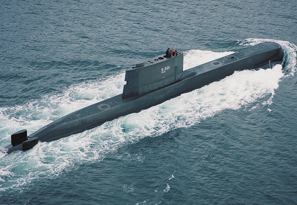 SHIP_SSK_U210_Ula_Class_HNoMS_Utsira_Kongsberg_lg.jpg