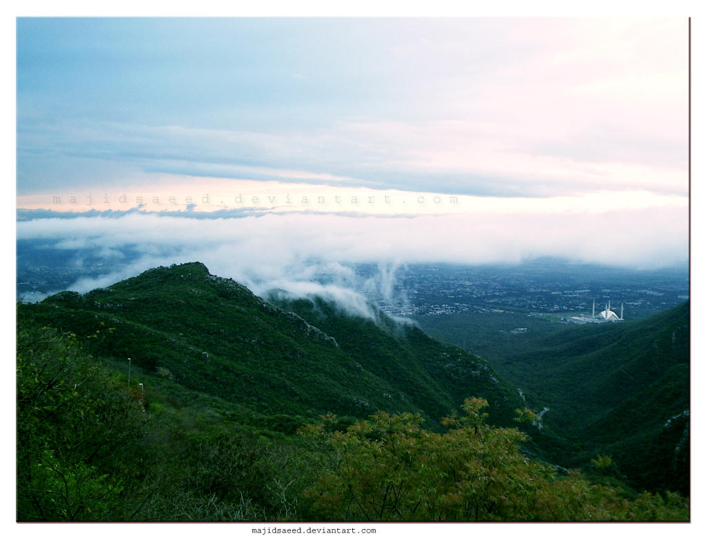 ISLAMABAD___The_Beautiful_by_majidsaeed.jpg