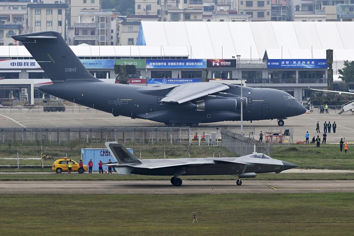 China_Air_Show_58743.jpg