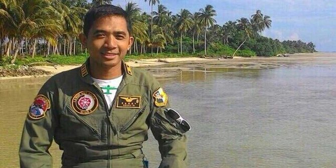 Pilot%2BHercules%2Bjatuh%2Bdi%2BMedan%2Bsiswa%2Bterbaik%2BSekkau%2B97.jpg