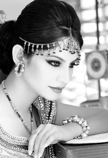 Neelam_Muneer_picjpg_2_aksxw.jpg