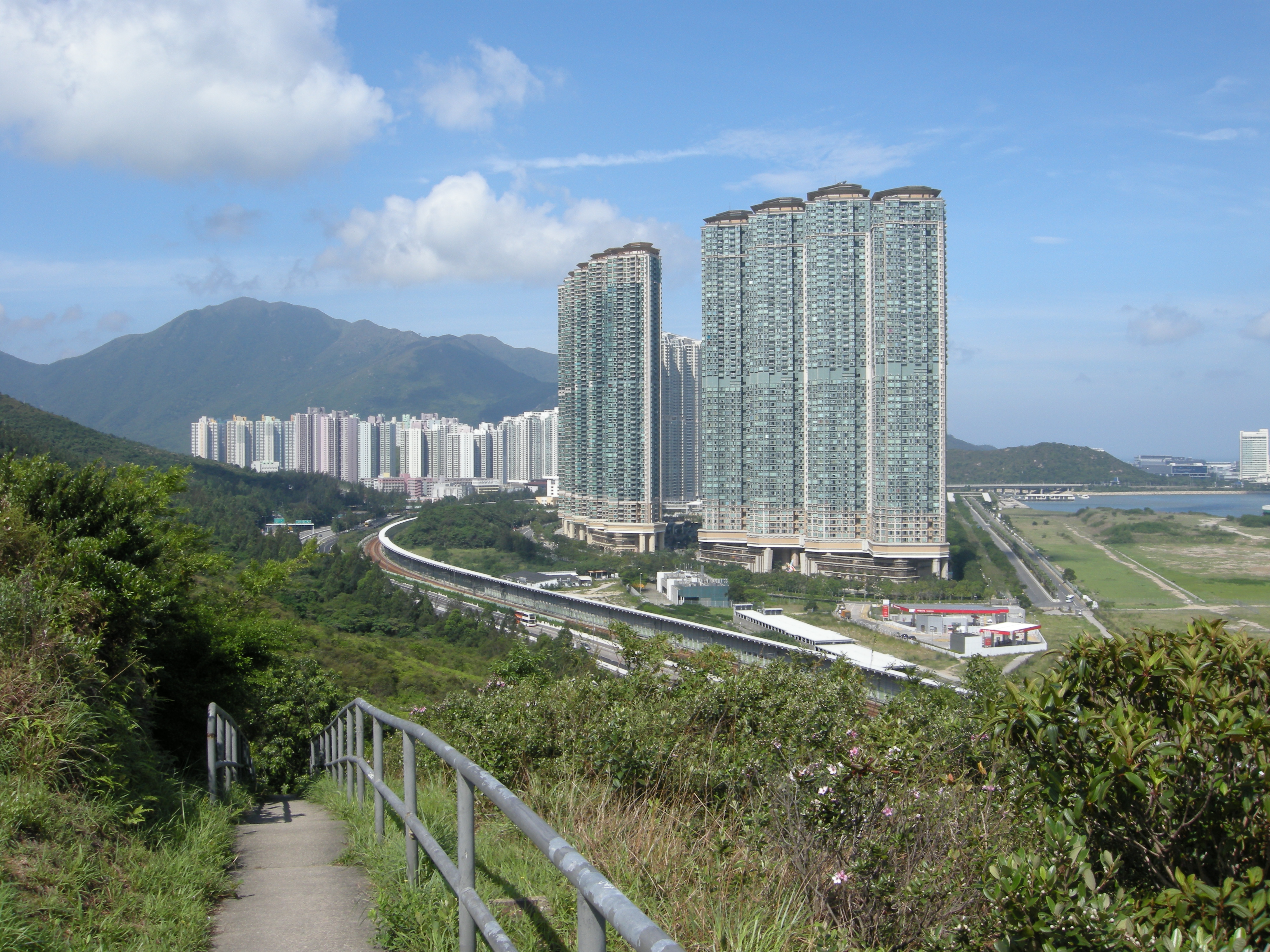 Tung_Chung_2008.JPG