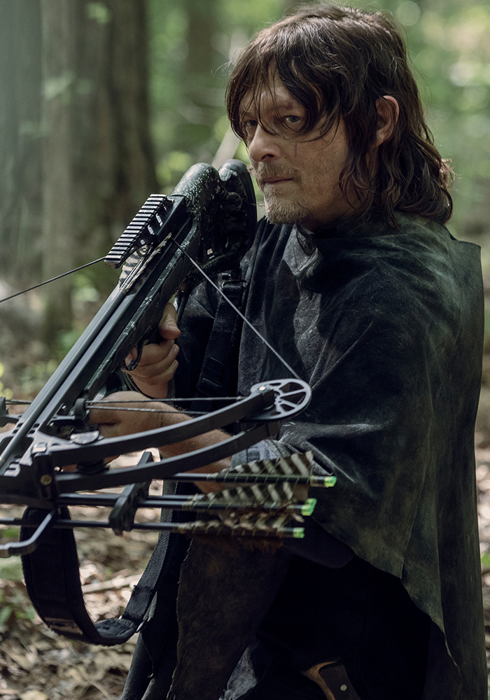 the-walking-dead-season-10-cast-daryl-reedus-700.jpg