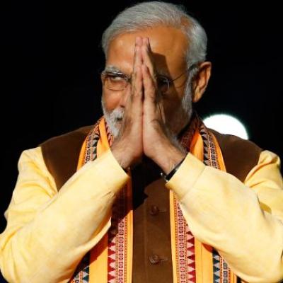 16modi-namaste.jpg