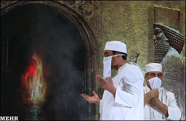 zoroastrian-celebrate-sadeh-in-kerman23.jpg