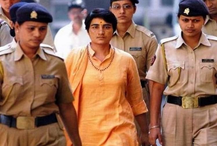 sadhvi-pragya_1523960664.jpeg