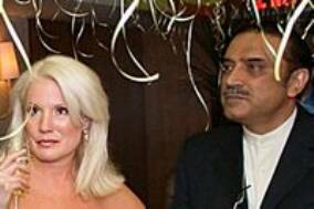 tn_daphne_and_asif_ali_zardari__hus.jpg