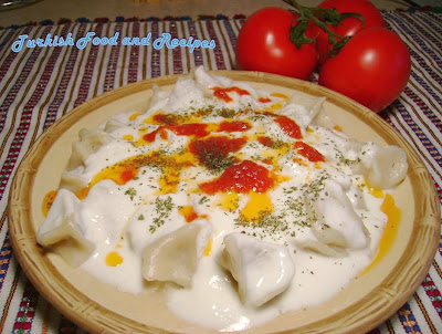 Turkish+Ravioli+(Manti).JPG