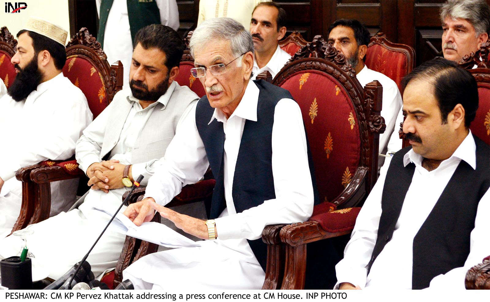 1705647-pesh_khattak_cmhouse_inp-1525840713-999-640x480.jpg